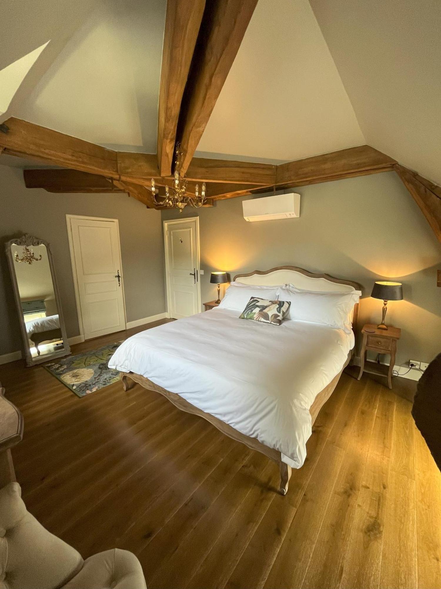 Number 8 Bed & Breakfast Meursault Exterior foto